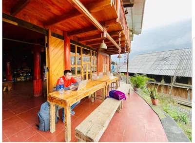 Chambre en Dortoir de 8 Lits — Indigo Snail Boutique Hmong Homestay